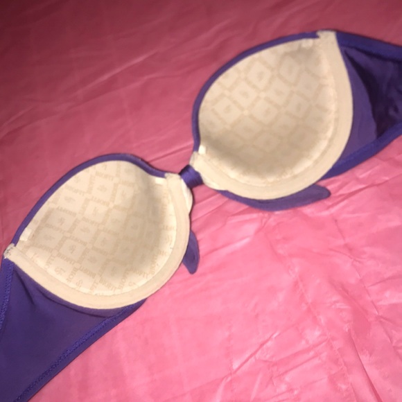 VS SWIM TOP💋❤️ - Picture 3 of 4